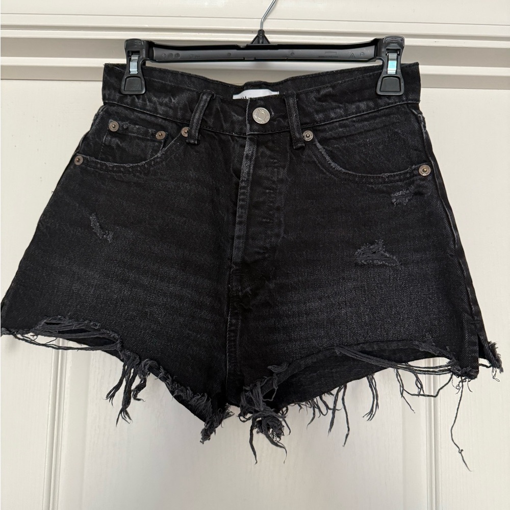 Zara black Jean shorts size 4